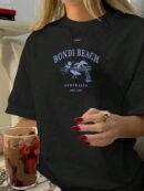 Remera Casual de Manga Corta con Estampa de Playa Bondi