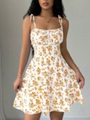 Vestido Corto Boho con Tirantes y Estampado Floral