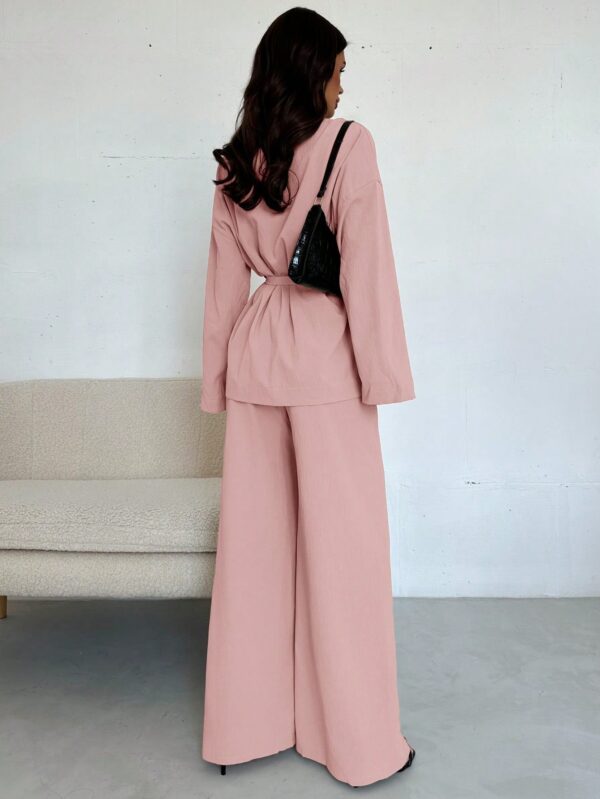 Set Elegante y Casual de Shacket y Pantalón con Cinturón - Image 30