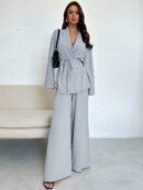 Set Elegante y Casual de Shacket y Pantalón con Cinturón