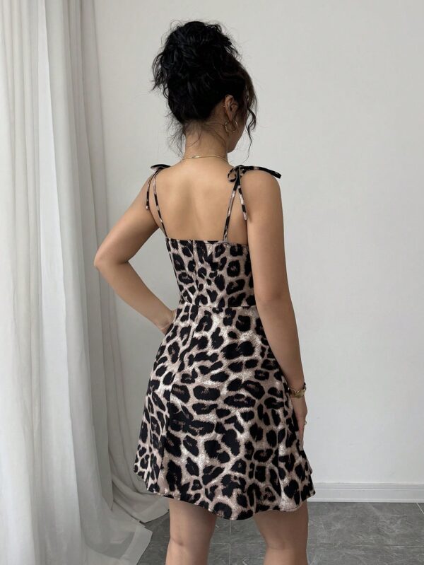 Vestido Corto Boho con Tirantes y Estampado Floral - Image 27