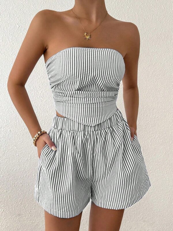 Set Casual 2 piezas: Top Bandeau a Rayas y Shorts con Bolsillo - Image 7