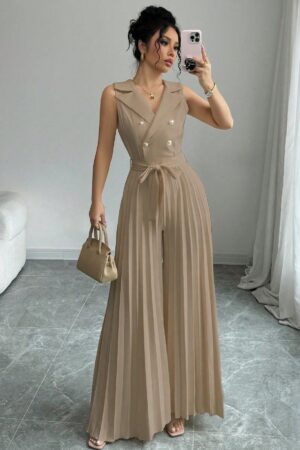 Mono Elegante de Doble Botonadura con Pliegues y Cinturón