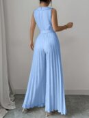 Mono Elegante de Doble Botonadura con Pliegues y Cinturón