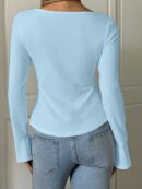 Top Casual de Manga Larga con Cuello de Estrás y Color Sólido