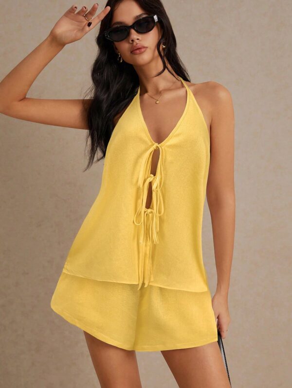 Set Casual de Verano con Top Halter y Shorts - Image 22