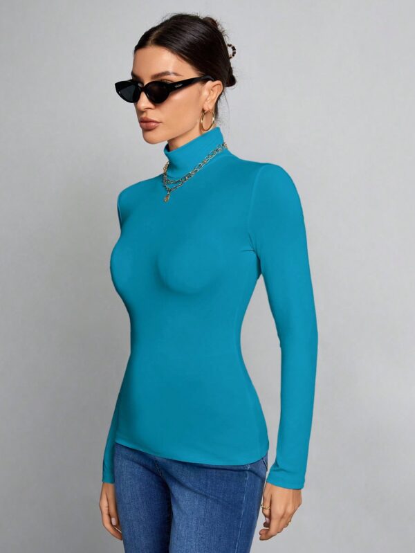Top Cuello Alto Ajustado en Color Sólido Ideal para Otoño e Invierno - Image 14