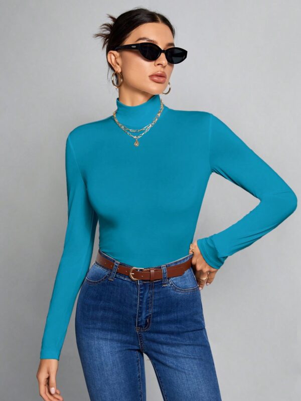 Top Cuello Alto Ajustado en Color Sólido Ideal para Otoño e Invierno - Image 15