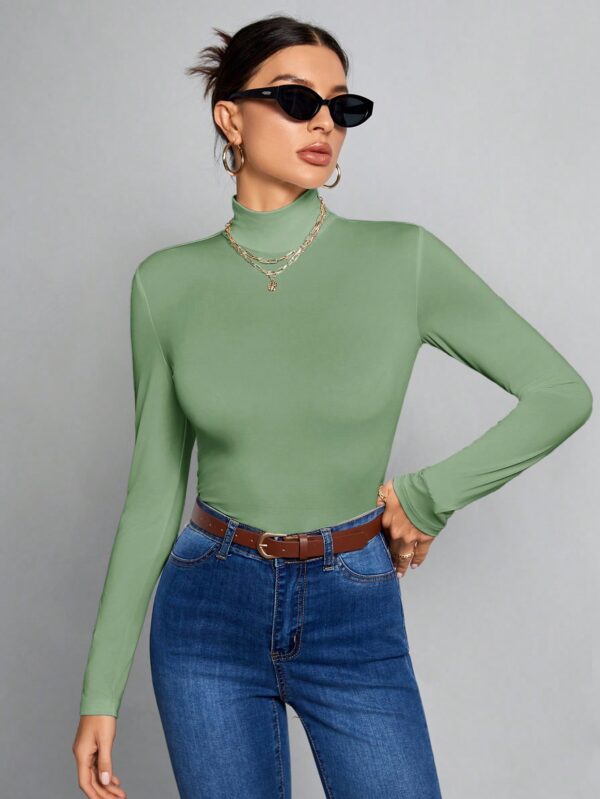 Top Cuello Alto Ajustado en Color Sólido Ideal para Otoño e Invierno - Image 24