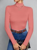 Top Cuello Alto Ajustado en Color Sólido Ideal para Otoño e Invierno