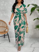 Mono Estampado Floral con Mangas Murciélago y Cinturón