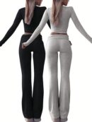 Conjunto Casual de Top Ajustado y Pantalones Acampanados