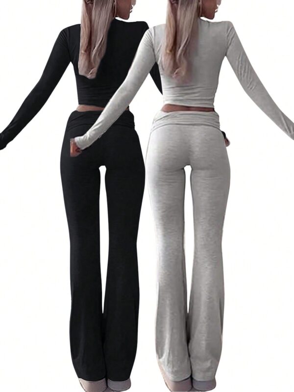 Conjunto Casual de Top Ajustado y Pantalones Acampanados - Image 9