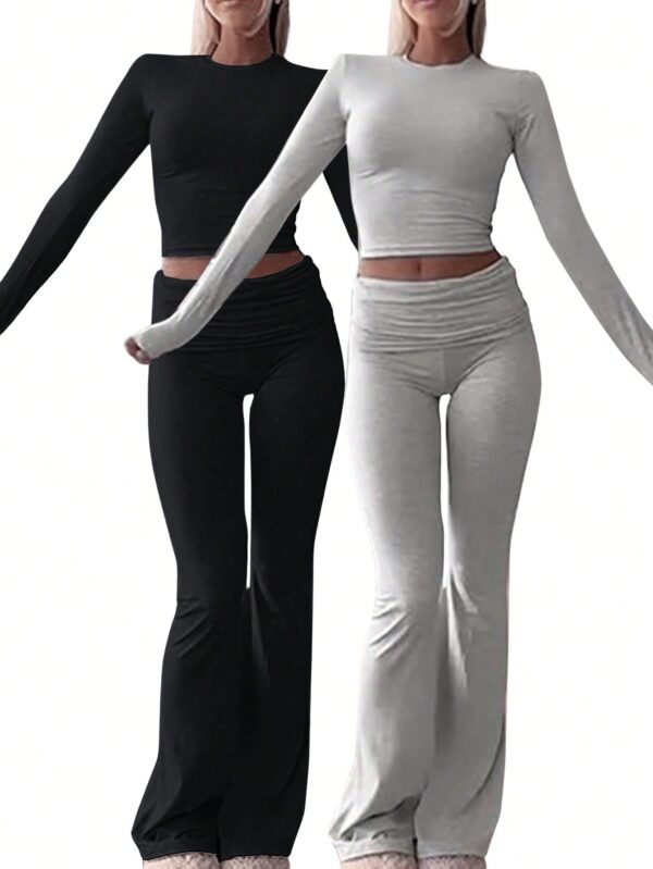 Conjunto Casual de Top Ajustado y Pantalones Acampanados - Image 10