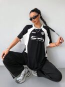 Remera Oversize Deportiva con Estampado de Bloques de Colores