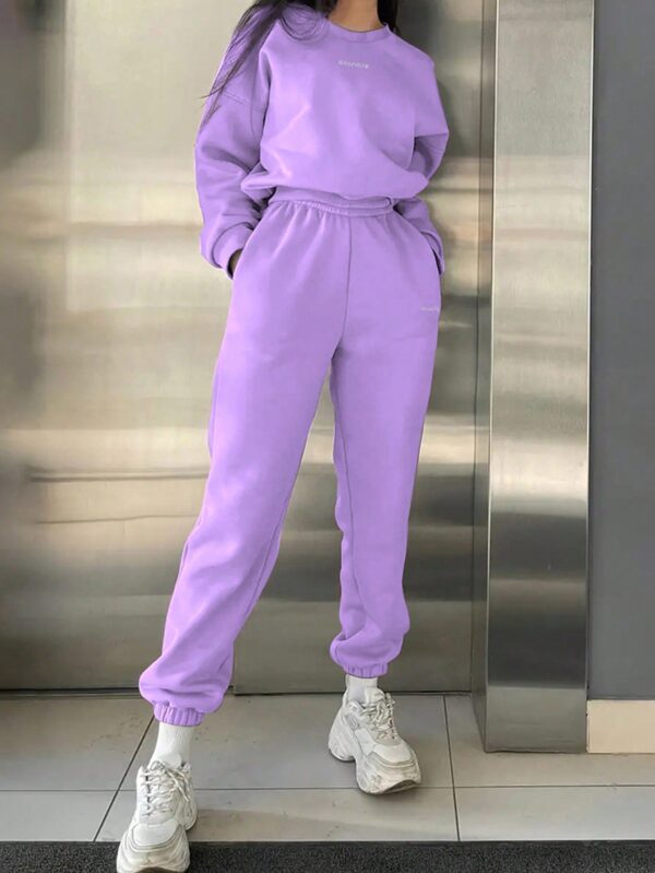 Conjunto Casual de Buzo y Pantalón con Estampado de Letras (2 Piezas) - Image 34
