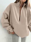 Buzo Cuello Alto con Medio Cierre y Capucha - Estilo Casual