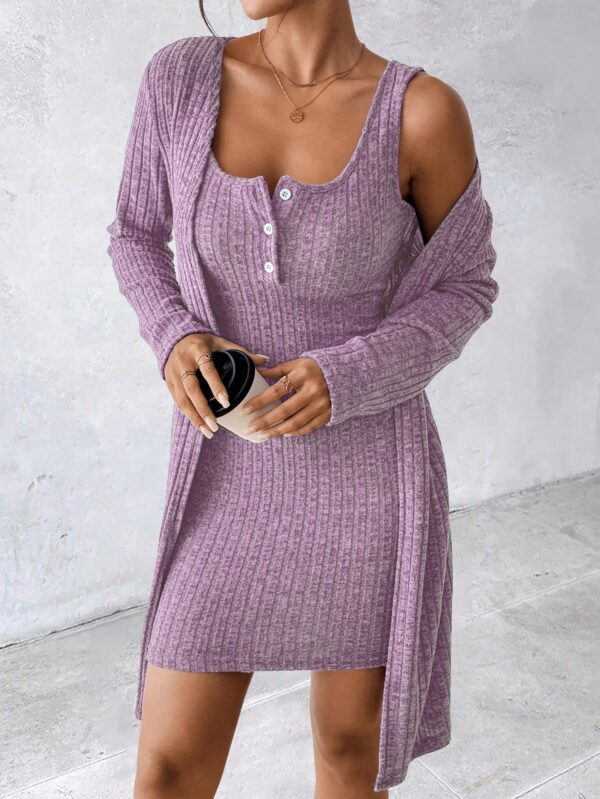 Conjunto de Vestido y Chaqueta en Tejido de Punto Azul - Image 34