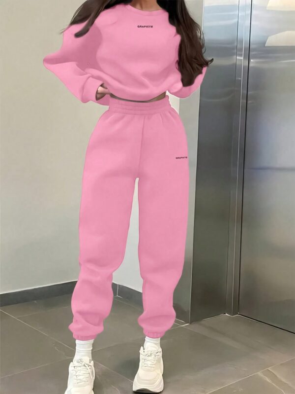 Conjunto Casual de Buzo y Pantalón con Estampado de Letras (2 Piezas) - Image 19