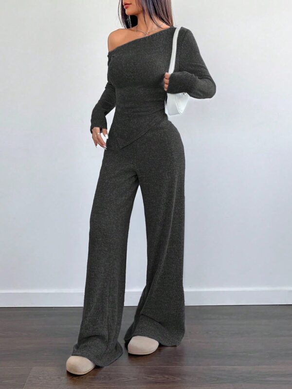 Conjunto Casual de Invierno Asimétrico 2 Piezas: Camiseta y Pantalón Ancho - Image 42