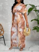 Mono Estampado Floral con Mangas Murciélago y Cinturón