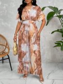 Mono Estampado Floral con Mangas Murciélago y Cinturón