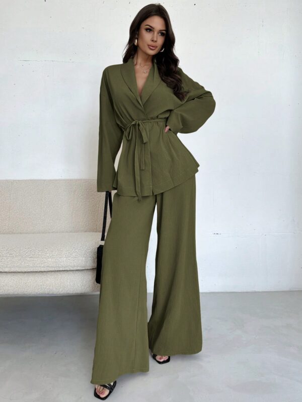 Set Elegante y Casual de Shacket y Pantalón con Cinturón - Image 22