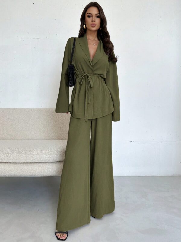 Set Elegante y Casual de Shacket y Pantalón con Cinturón - Image 26