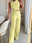 Set Coordinado Elegante de Camisola y Pantalón con Botones