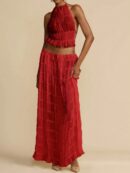 Set de Vestido Halter con Encaje Floral y Capas Plisadas en Gasa