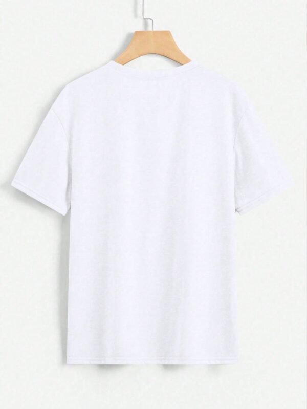Remera Casual de Manga Corta con Estampa de Letras - Image 12