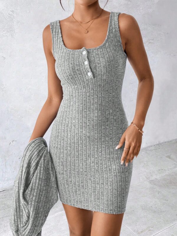 Conjunto de Vestido y Chaqueta en Tejido de Punto Azul - Image 14