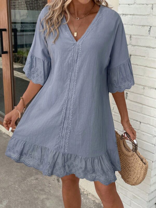Vestido de Verano Casual con Encaje y Cuello en V